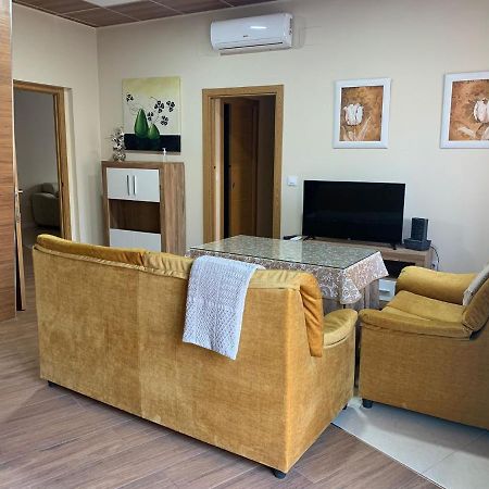 Arroyo de la Luz Apartamentos La Union מראה חיצוני תמונה